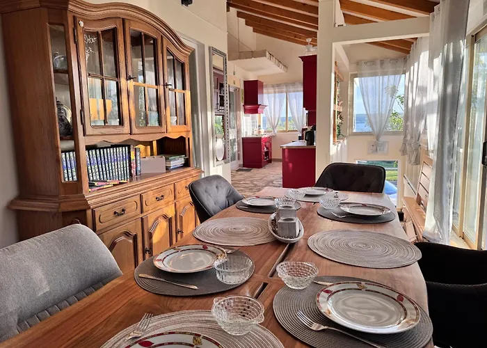In Kroatien Fuer 9 Personen *