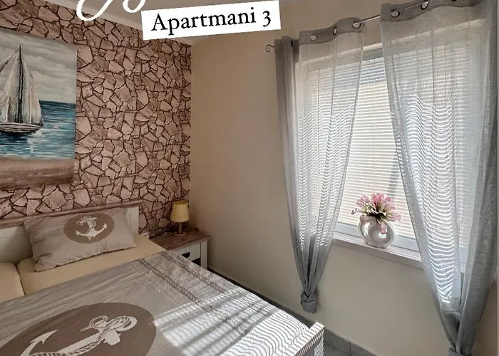 In Kroatien Fuer 9 Personen Holiday home *